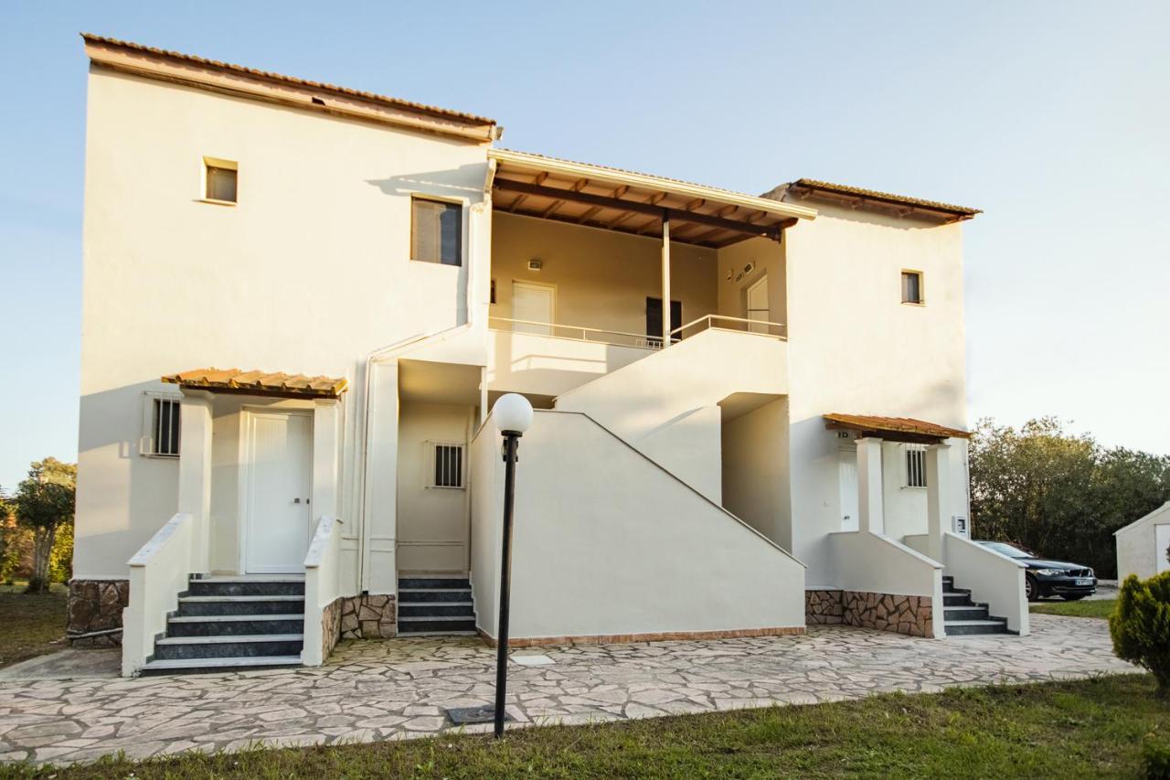 Parakladi Seaside Retreat Melikia Ngoại thất bức ảnh